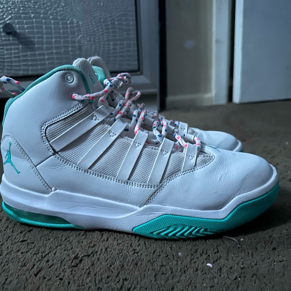 Jordan retro 9